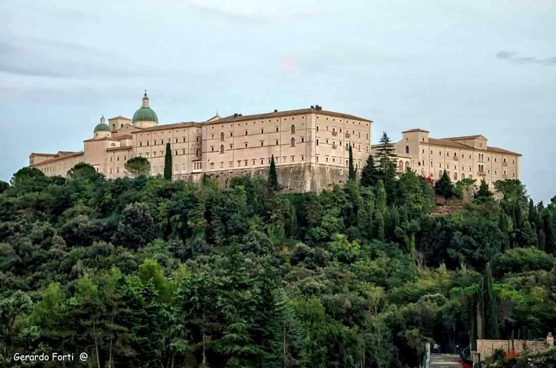 Casa Vacanze "Pietra Viva" Castelnuovo Parano Exterior foto